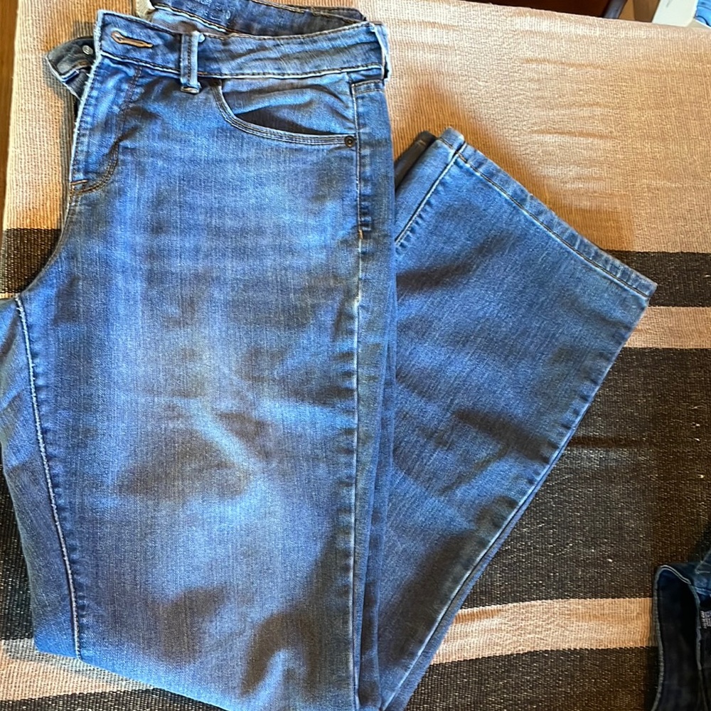 Sonoma jeans size 10